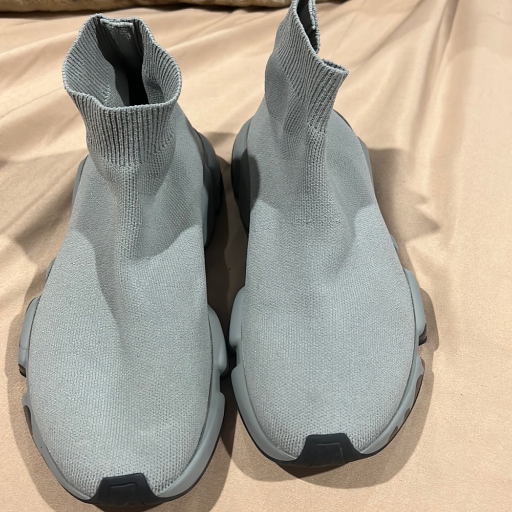 Balenciaga shock shoes